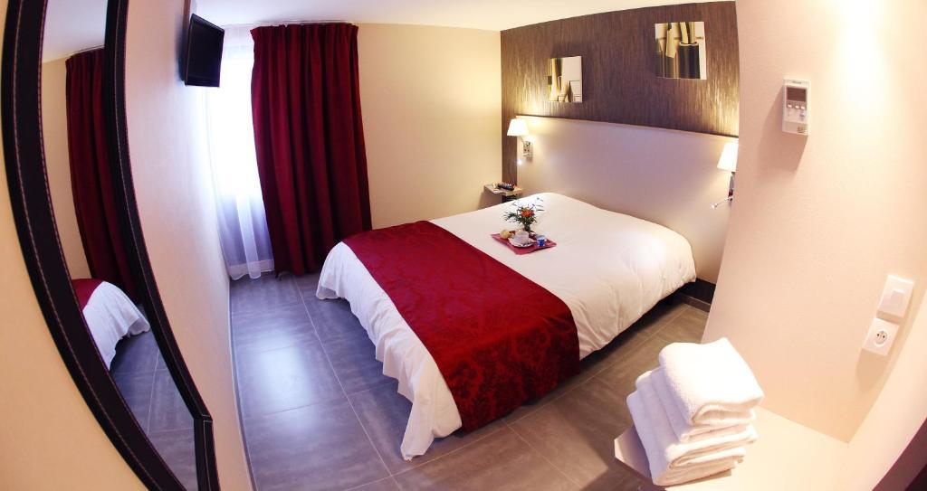 Hotel Le Coudon La Farlède Pokoj fotografie
